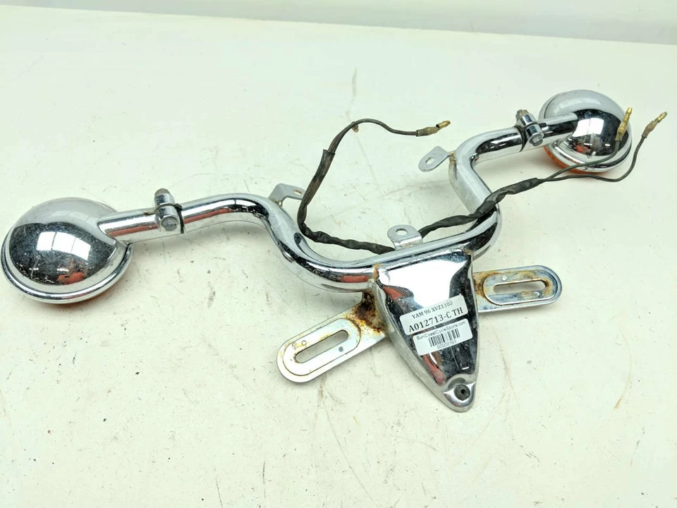 96 Yamaha XVZ1300 Royal Star Venture Rear Turn Signal Flasher Indicator Lightbar - Image 3 of 4