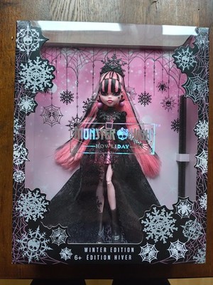Mattel Monster High Draculaura Howliday OVP (HKX67)