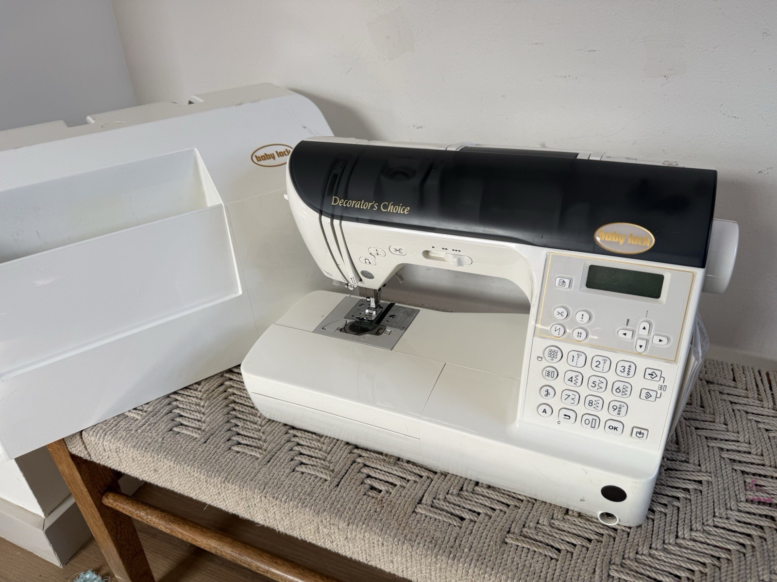 🍊Baby Lock Decorator&rsquo;s Choice Sewing Machine w/ Case NO