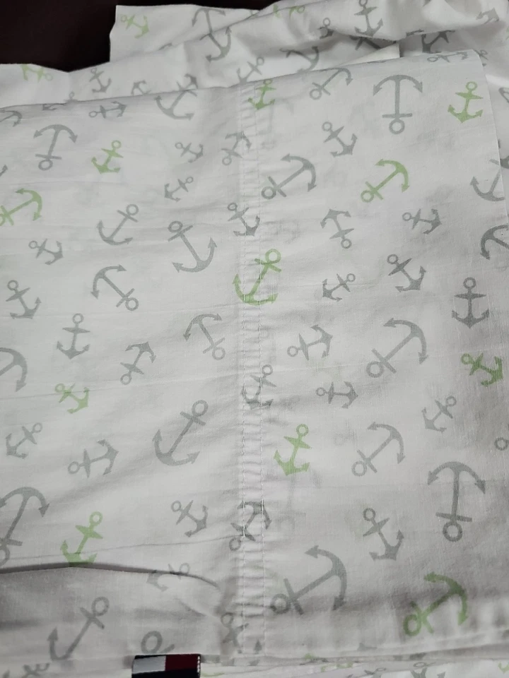 Conjunto de 4 lençóis Tommy Hilfiger tamanho Cal-King branco com padrão âncora - Imagem 2 de 4