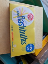 Vintage GE 5B Flashbulbs 12 Bulbs New Old Stock