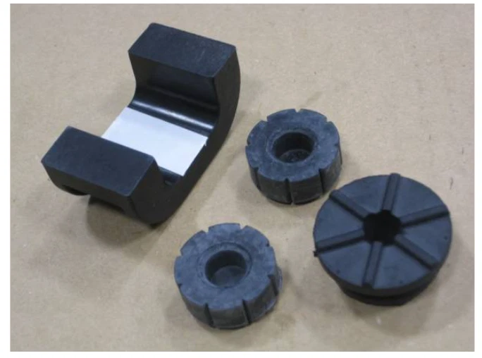 Juego de cojines para tanque de combustible genuino Honda TL125 TLM200R MD15 17611-437-000 nuevo sin usar Foto 2 de 3