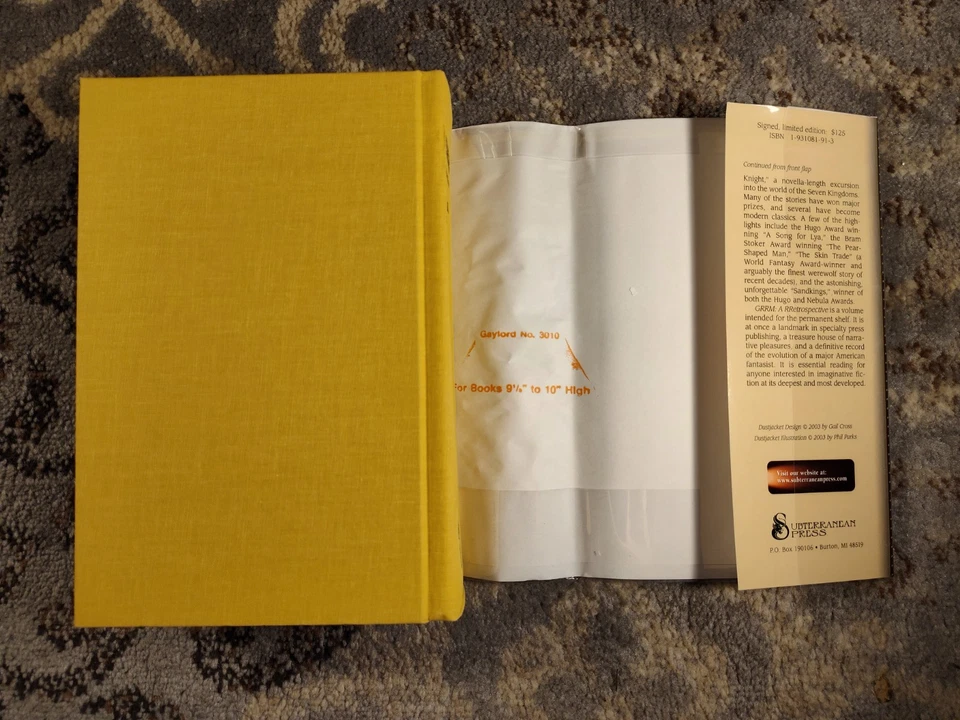 GRRM: A RRetrospective by George RR Martin - Subterranean Press Trade HC 1st/1st Foto 4 de 4