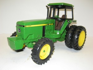 john deere 4960 toy tractor