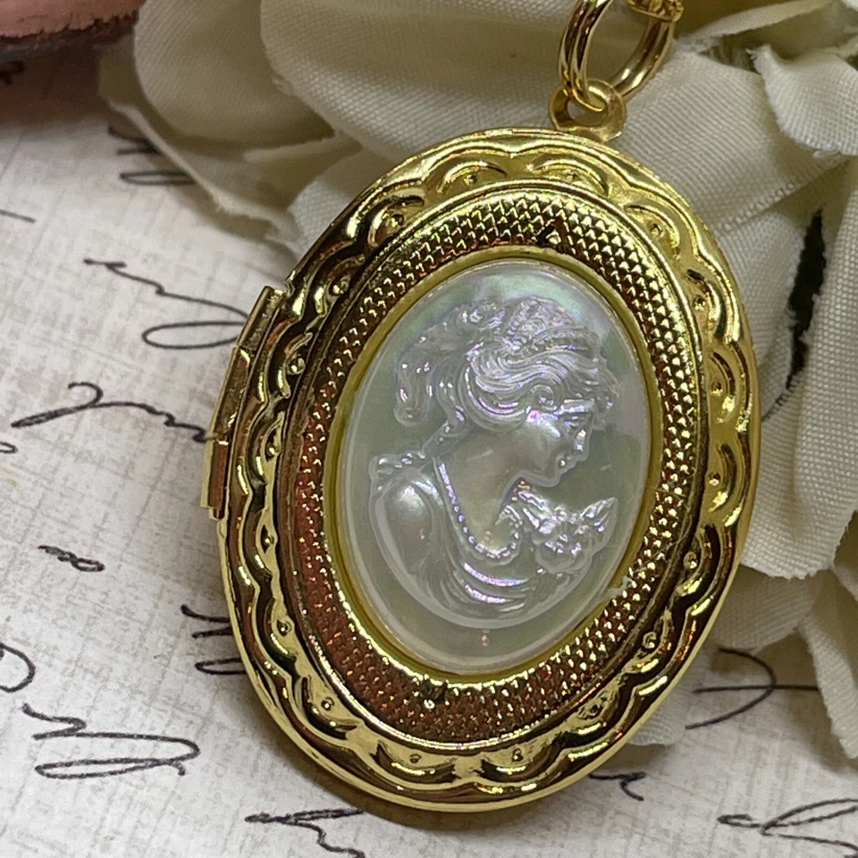 Medallón Oro Brillante Perla Blanca Dama Victoriano Doncella Collar Regalo Mamá Único Foto 2 de 4