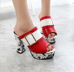 stylish sandals heels
