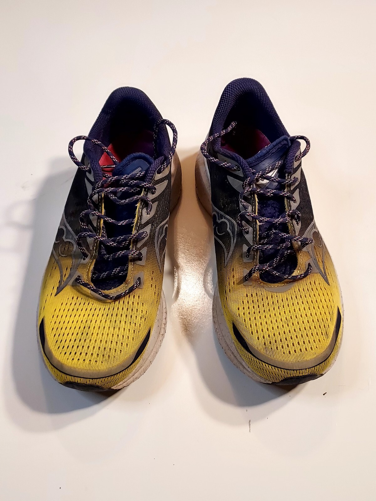 Saucony Men's Endorphin Speed 3 Running Shoes, Night LITE, 10 US - USED image 2