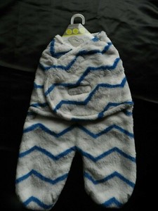 blankets & beyond swaddle