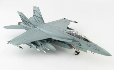 HA5118b 1/72 F/A-18F Advanced Super Hornet 168492 US Navy 2013 Wing Tip Missiles