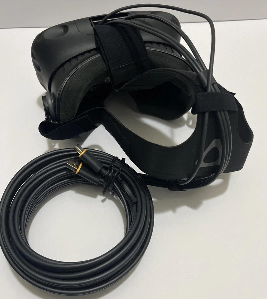 HTC Vive Virtual Reality Headset Only w/ Link Box and Cables - Image 2 of 4