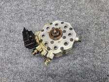 Engine Motor Fuel Distributor Assembly Mercedes W126 560sel 420sel oem