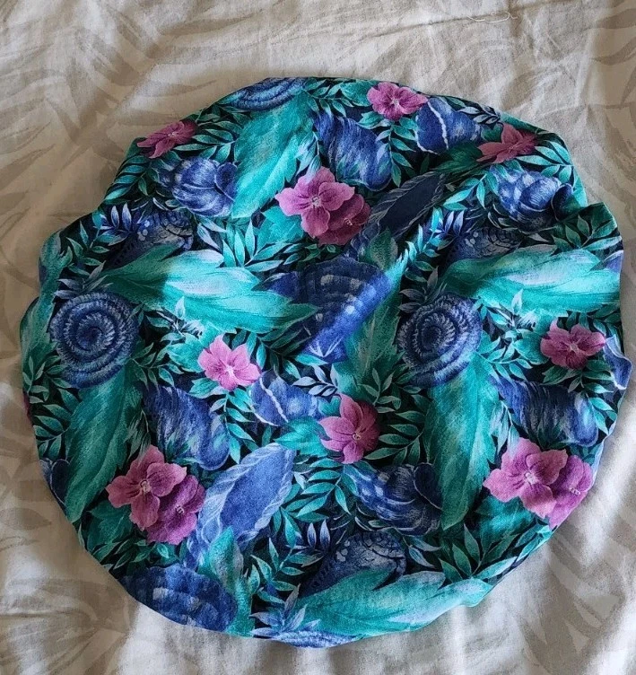 Vintage 90s SCRUBS Doctors/ Nurse Cap/Hair Net Floral Great Condition  - Image 2 of 4