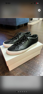 COMMON PROJECTS Achilles Low Leather Sneakers Black/White Sole EU 40