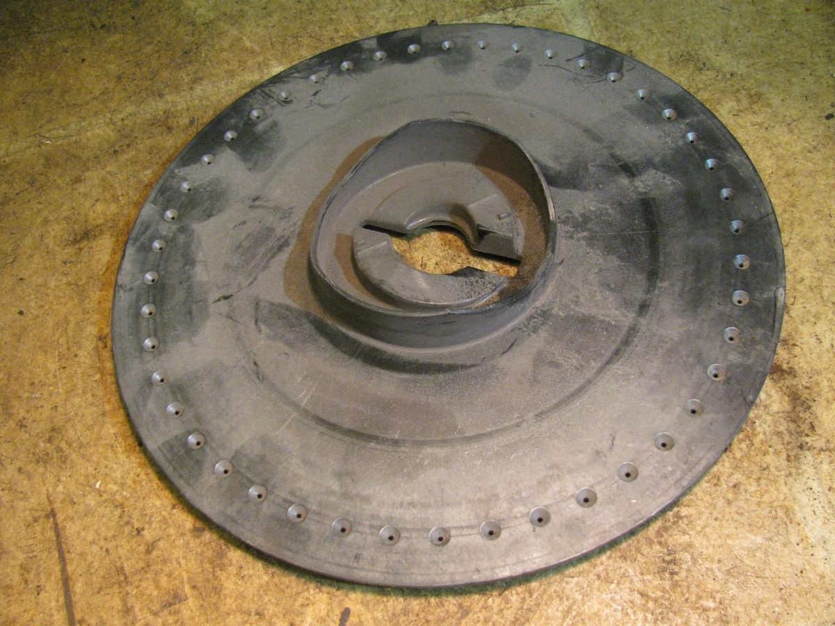 John Deere H136445 Sugar Beet Corn Planter Seed Disc Plate John Deere H136445 Sugar Beet Corn Planter Seed Disc Plate