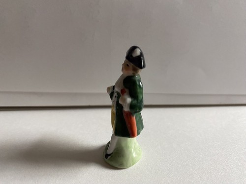 Vintage Colonial Gentleman 9626 - Picture 6 of 9