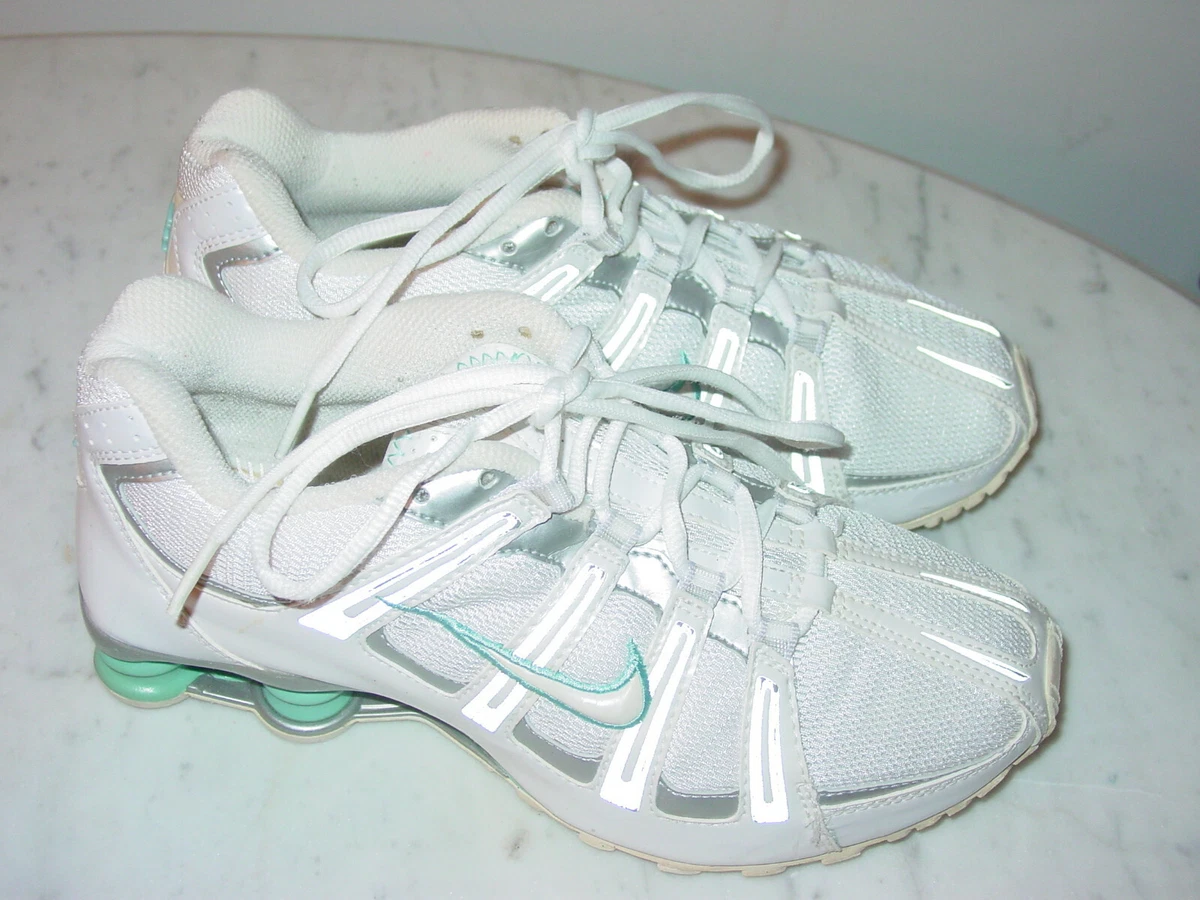 Womens nike shox size cheap 9