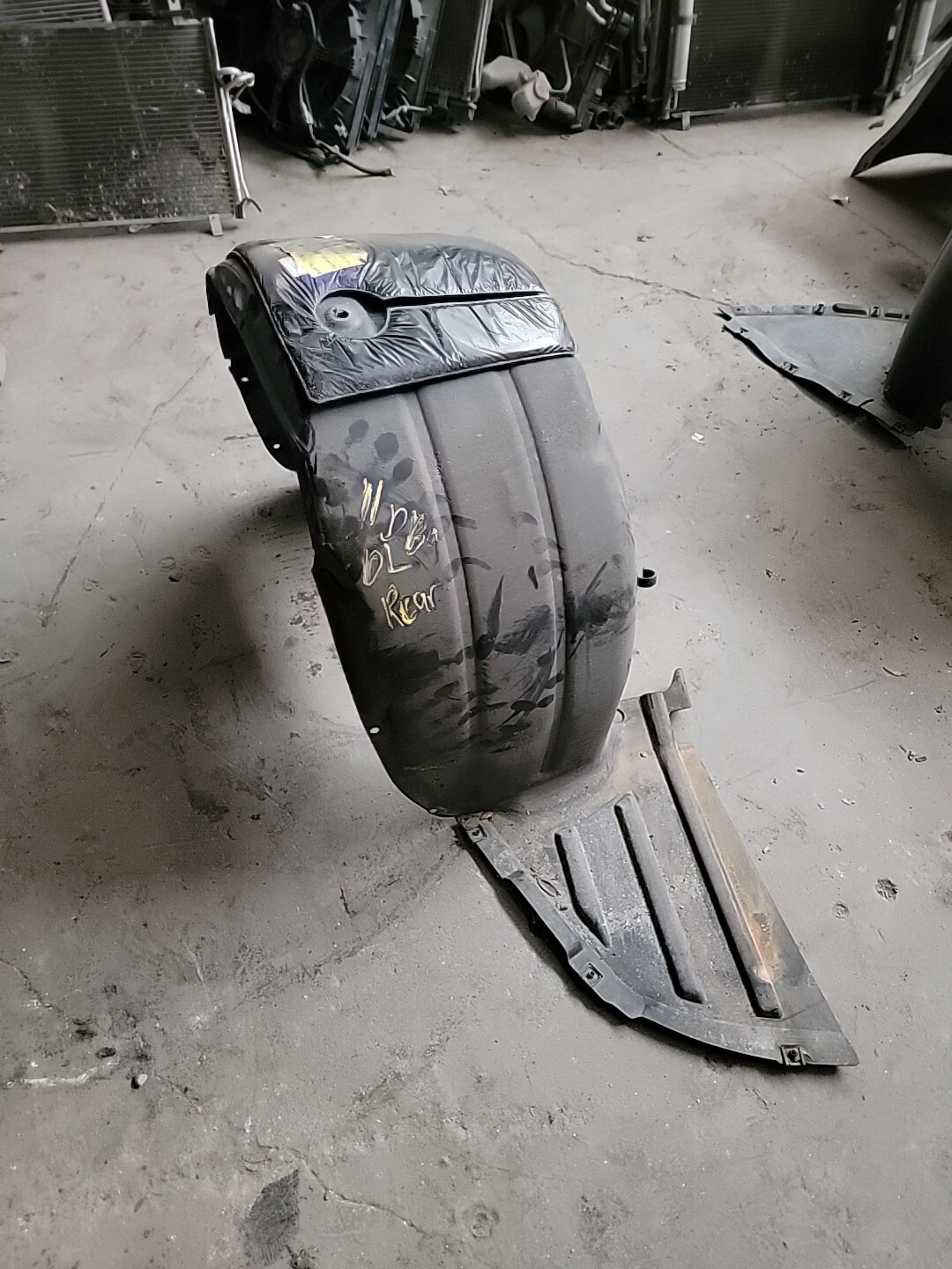 2011 Aston Martin DB9 Rear Driver Left Inner Quarter Wheel Well Liner Oem