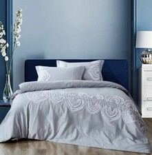 290 NWT Melange Home Full/Queen Padma Embroidered Duvet 3-Piece Set