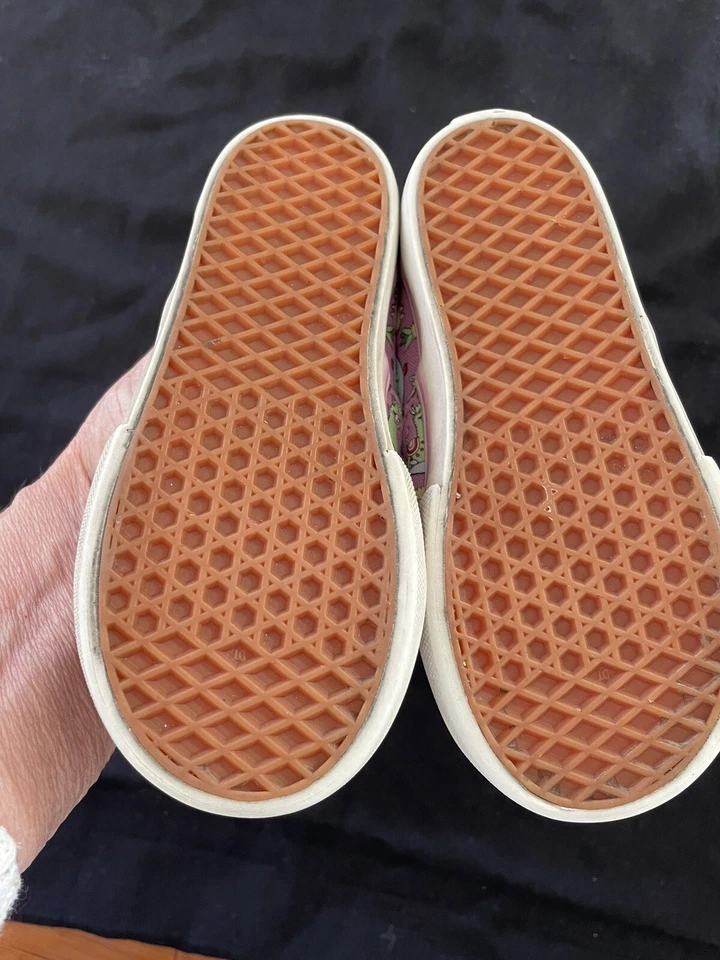 Vans Usado en Excelente Condición Lavanda Llama Zapatos Sin Cordones Niño Pequeño 8 1/2 Foto 2 de 4