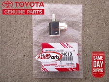 FITS: 03 - 08 TOYOTA MATRIX MANUAL TRANSMISSION CLUTCH START SWITCH OEM NEW