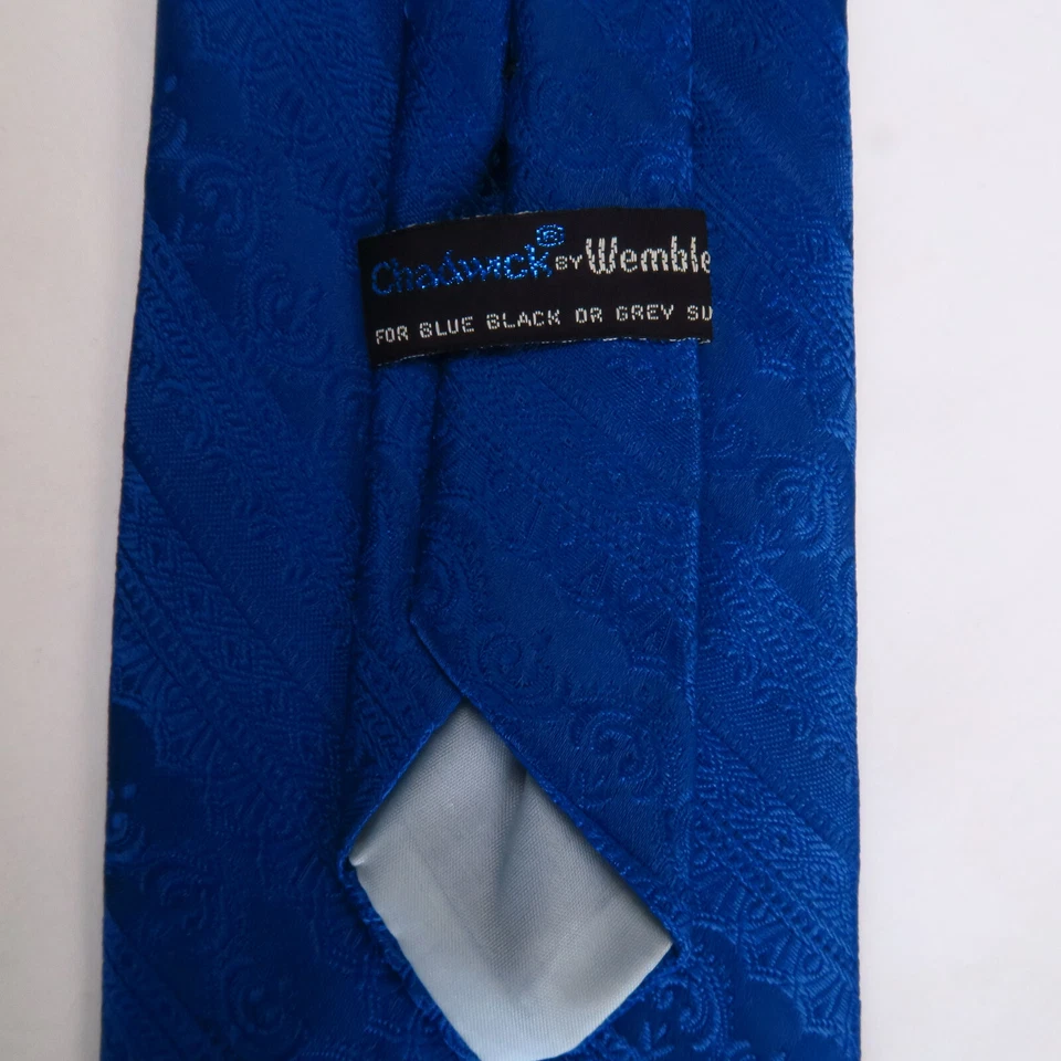 Chadwick by Wembley Mens Neck Tie Royal Blue Textured Multi Striped Print 53x4.5 - Imagem 3 de 4