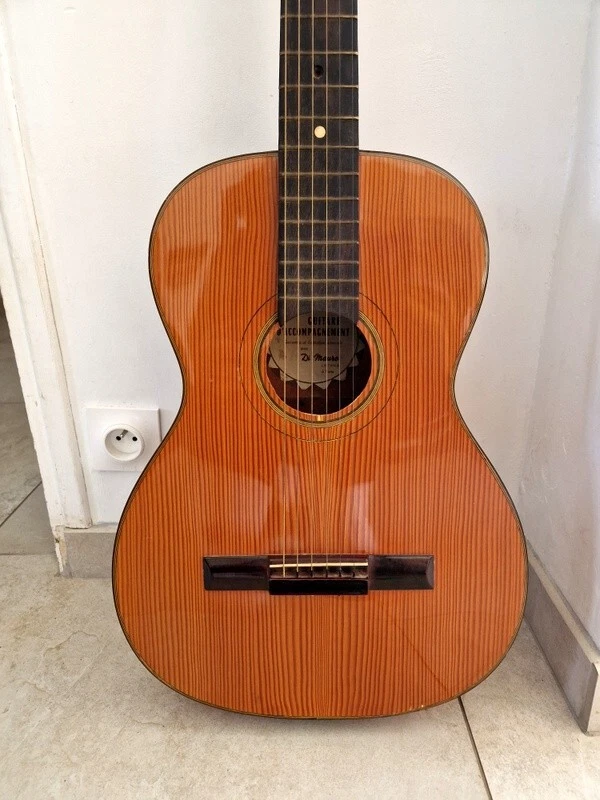 Guitare sèche d'accompagnement Di Mauro modèle 4D luthier à Paris manouche jazz - Photo 2/4