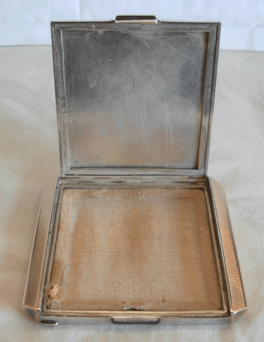 ART DECO 935 AUSTRIAN GILT SILVER COMPACT -- 98 grams - Picture 10 of 12