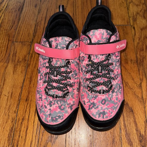 Columbia Happy Trails Waterproof Sneaker Woman’s 7 Pink Camo
