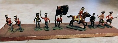 Vtg Hinton Hunt Stadden 20mm Napoleonic British Regiment 9 Fig - Mounted & Flag