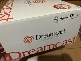 SEGA DreamCast Console (HKT-3000) & Controller with 2 games and BOX and Manual