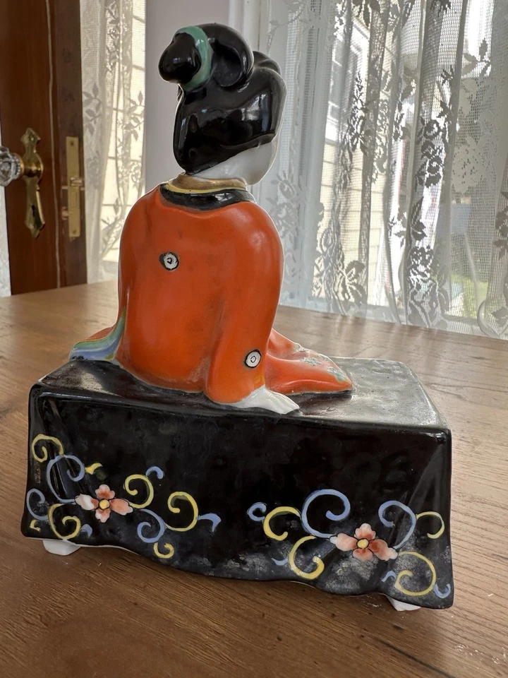 Figura de porcelana vintage china Famille Rose de una dama Foto 3 de 4