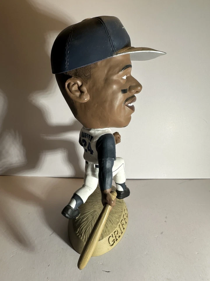 1999 Headliners figure Ken Griffey Jr. This One Doesn’t Come Up For Sale Often. - Image 3 of 4