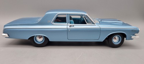 Maquetas de coches 1:18 Maisto Dodge 330 1963 - Imagen 4 de 10