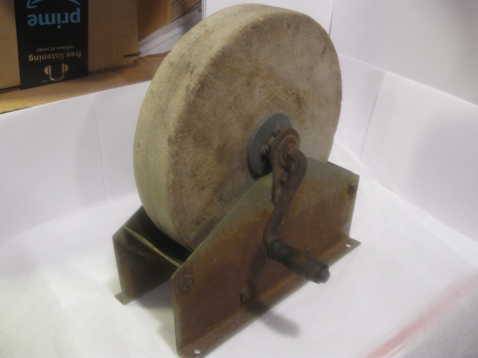 Vtg Hand Crank 8" Wet Sharpening Grinding Stone Honing 4 Knife Axe Farm Tool NR