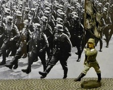 Prewar-1937-40-German Soldier-Goosestep w/Flag-Elastolin Lineol Hausser