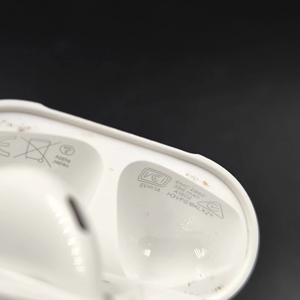 Lot Von 10 Apple AirPods 1. Generation A1602 Ladecase & 1 Ohrhörer Für Teile - Bild 2 von 4