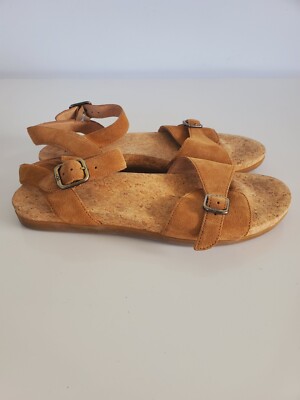 UGG Chestnut Leather Sandals with Buckles Womens UGG® GoldenGaze Toe Post Sandal - Chestnut | Journeys main image 4