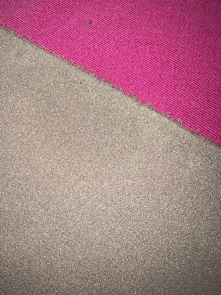 Tissu vintage crèpe beige  150 cm x H 300 cm C109 - Photo 4/4