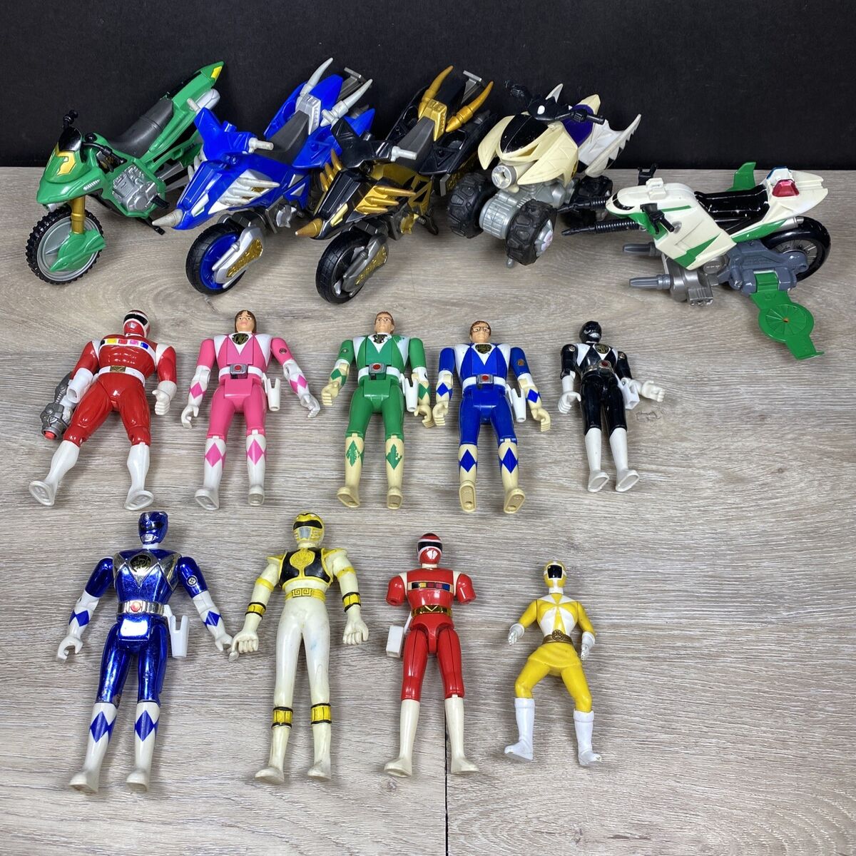 90s Mighty Morphin Power Rangers 5.5 90s Mighty Morphin Power Rangers 5.5