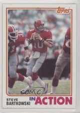 1982 Topps In Action Steve Bartkowski #275 11lg