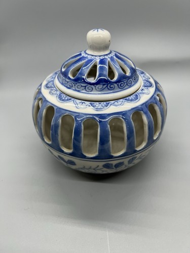 Blue White Porcelain Potpourri Jar Lid Asian Style Chinoiserie Incense Burner - Picture 15 of 19