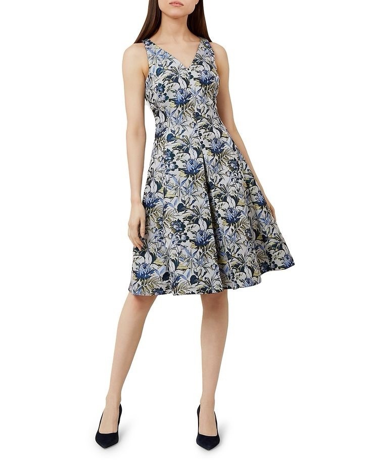 slim fit dress slacks HOBBS CORAL SLEEVELESS FIT & FLARE DRESS SIZE 14  Whispers Dress Agency
