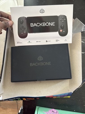 Backbone for iPhone (Lightning)