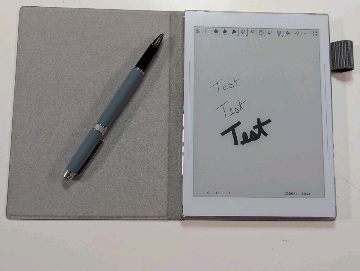 Supernote Nomad Crystal E-Ink Tablet with Gray Folio Cover and 2 