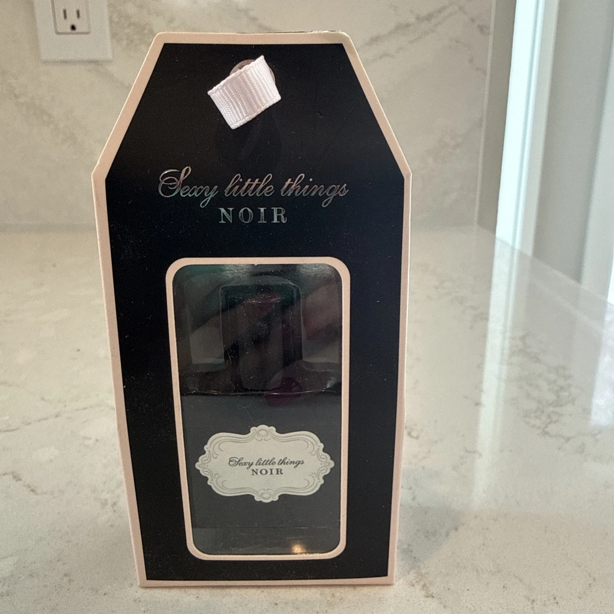 Preços baixos em Sexy Little Things Noir por fragrâncias femininas