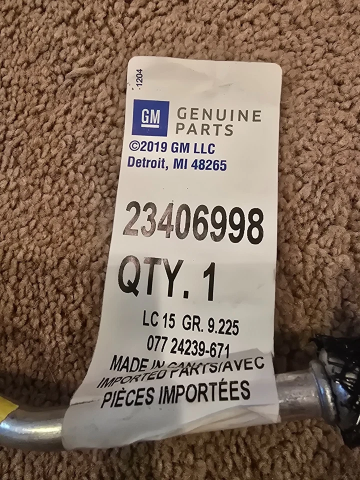 Подлинный шланг испарителя кондиционера GM 23406998 - Изображение 2 из 2