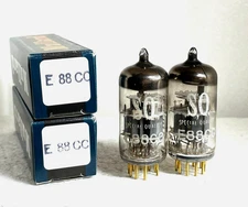 2 NOS tubes  E88CC 6922  matched pair Mullard Philips UK 7L1 R6B4  SQ tubes