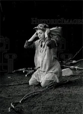 Press Photo Natasha Parry in "The Ik" Play at La Mama E.T.C. - srp35874