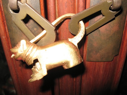 RETRO Eastern brass animal lock key DOG shape RARE RARE RARE