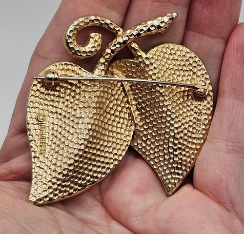Vtg MARCEL BOUCHER #6762 Large Textured Layered Gold Tone Double Leaf Brooch - Picture 9 of 10